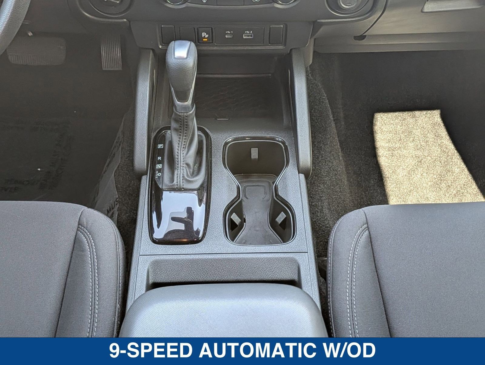 Used 2023 Nissan Frontier SV w/ Midnight Edition Package image 21