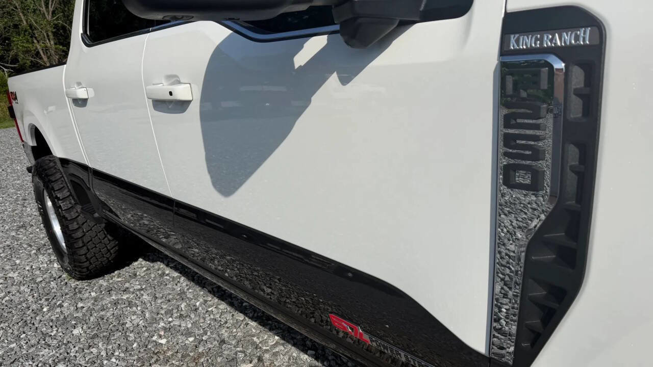 Used 2024 Ford F250 King Ranch AWD/4WD image 11