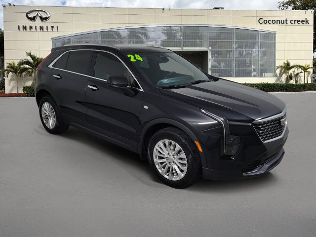 Used 2024 Cadillac XT4 Luxury w/ Cold Weather Package FWD 360° Tour