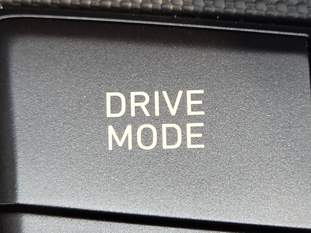 New 2026 Hyundai Elantra SEL Sport FWD image 33