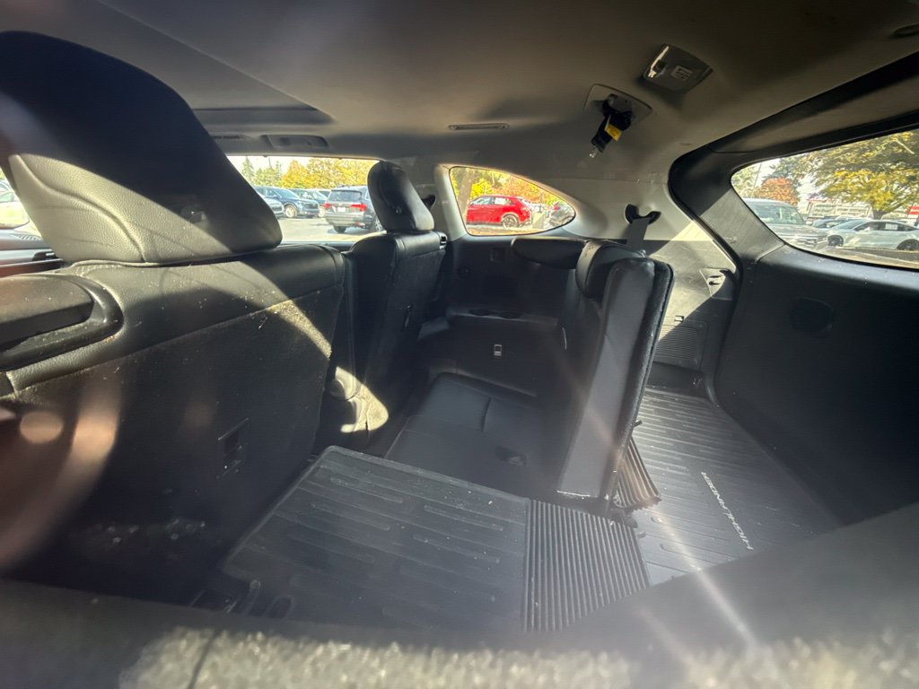 Used 2025 Toyota Highlander Platinum AWD/4WD image 20