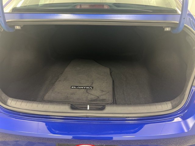 Used 2023 Hyundai Elantra SEL image 9