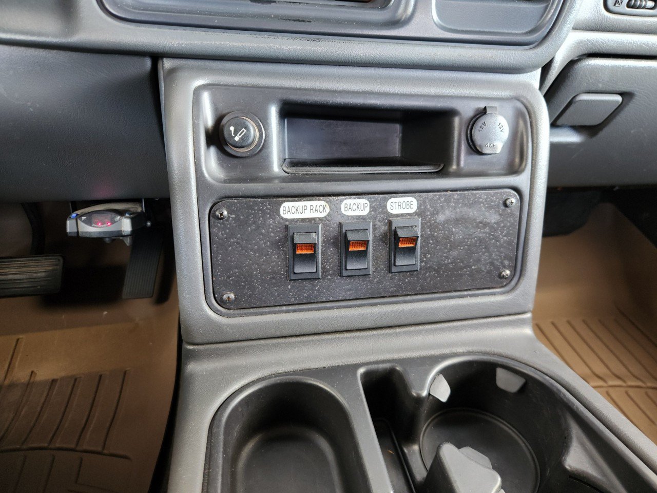 Used 2006 Chevrolet Silverado 2500 LT w/ Onstar Plus Package AWD/4WD image 10
