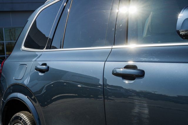 New 2026 Volvo XC90 B6 Ultra w/ Protection Package Premier image 16