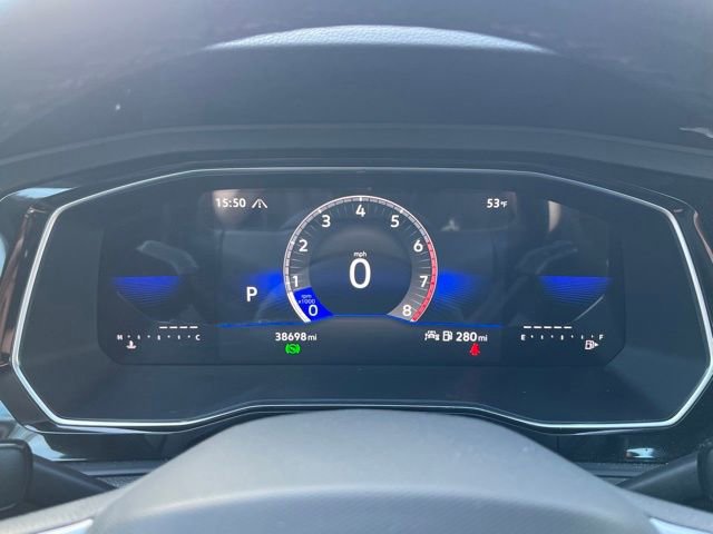 Used 2023 Volkswagen Jetta Sport image 32