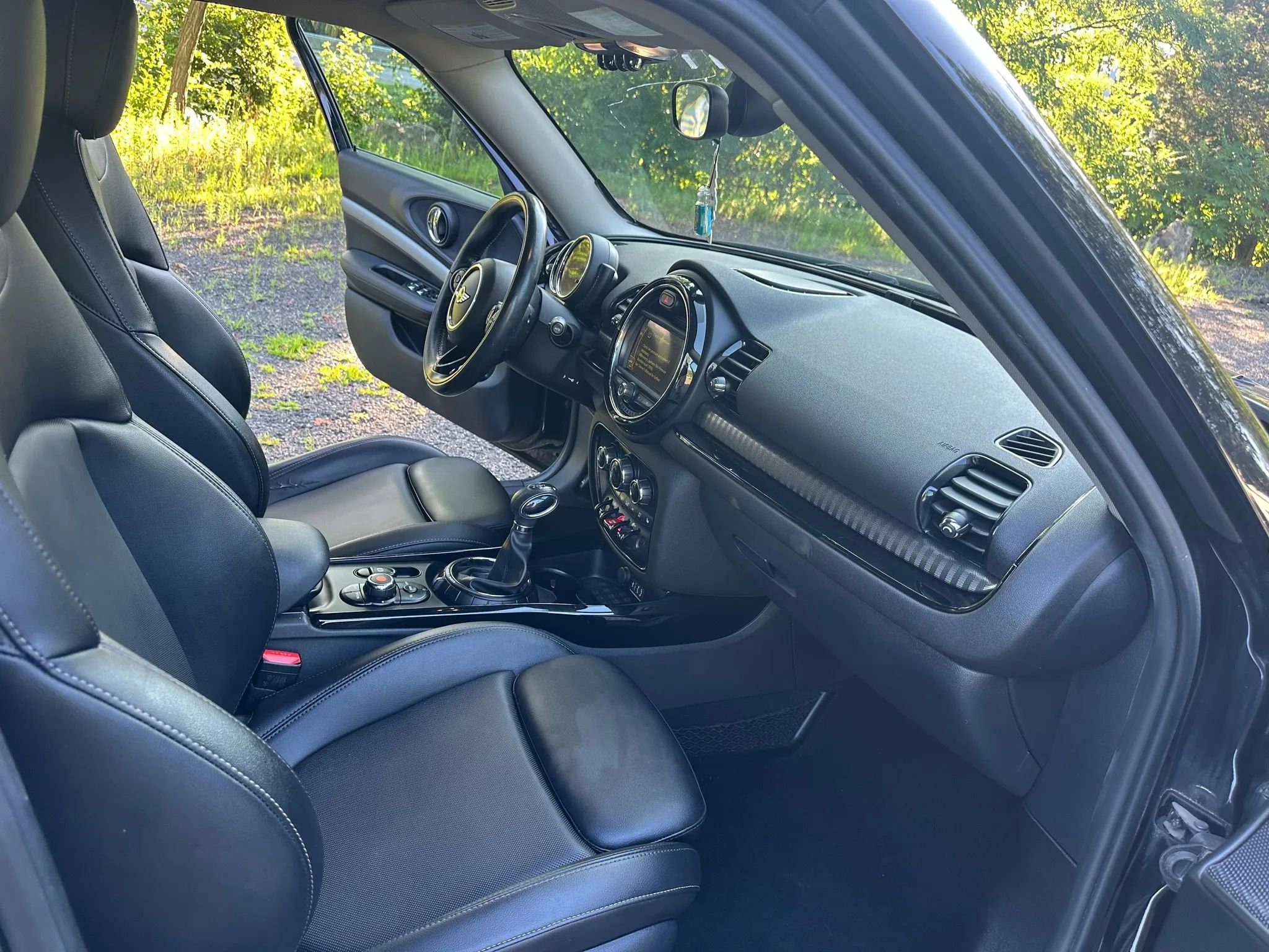 Used 2016 MINI Cooper Clubman Cooper Hatchback 4D image 15