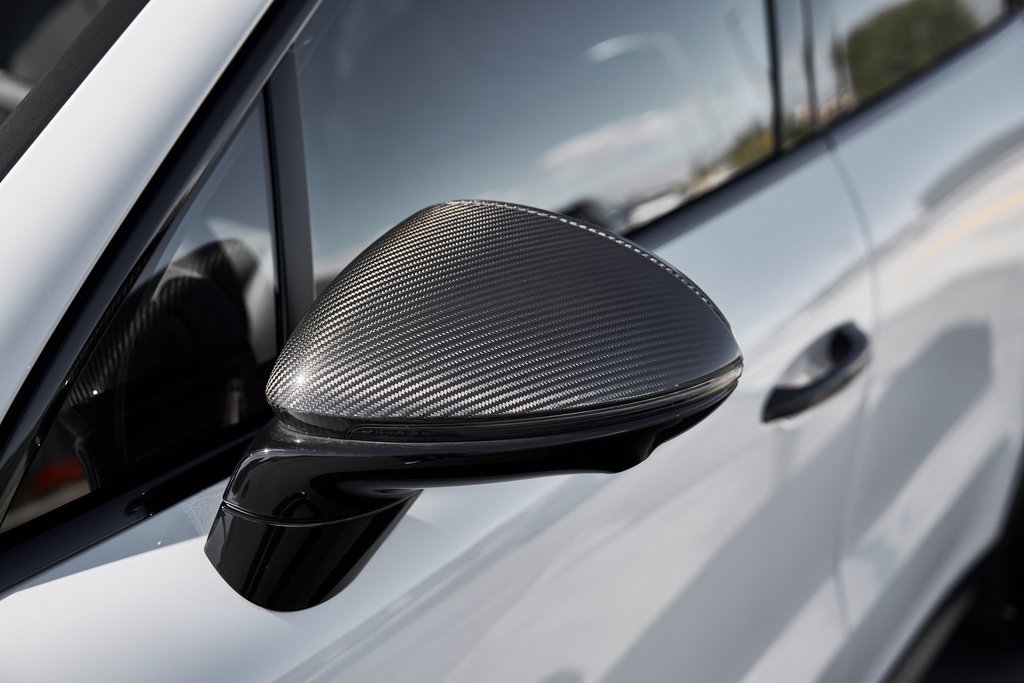 Used 2024 Porsche Cayenne Turbo GT image 7