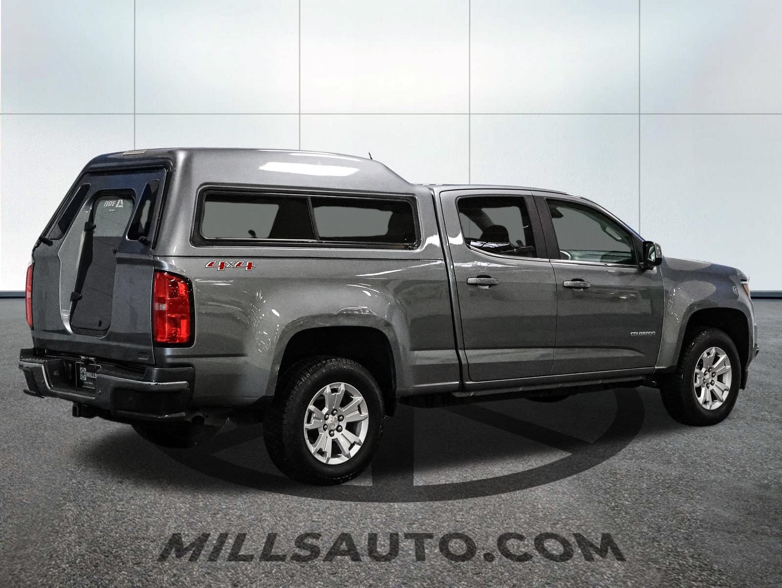 Used 2019 Chevrolet Colorado LT w/ LT Convenience Package AWD/4WD image 8