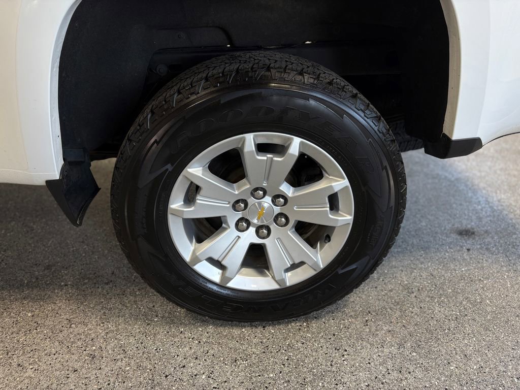 Used 2022 Chevrolet Colorado LT w/ Fleet Safety Package image 30