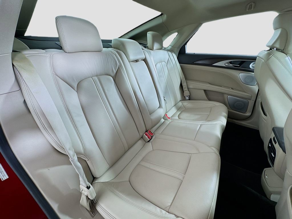 Used 2019 Lincoln MKZ Reserve w/ Luxury Package image 30