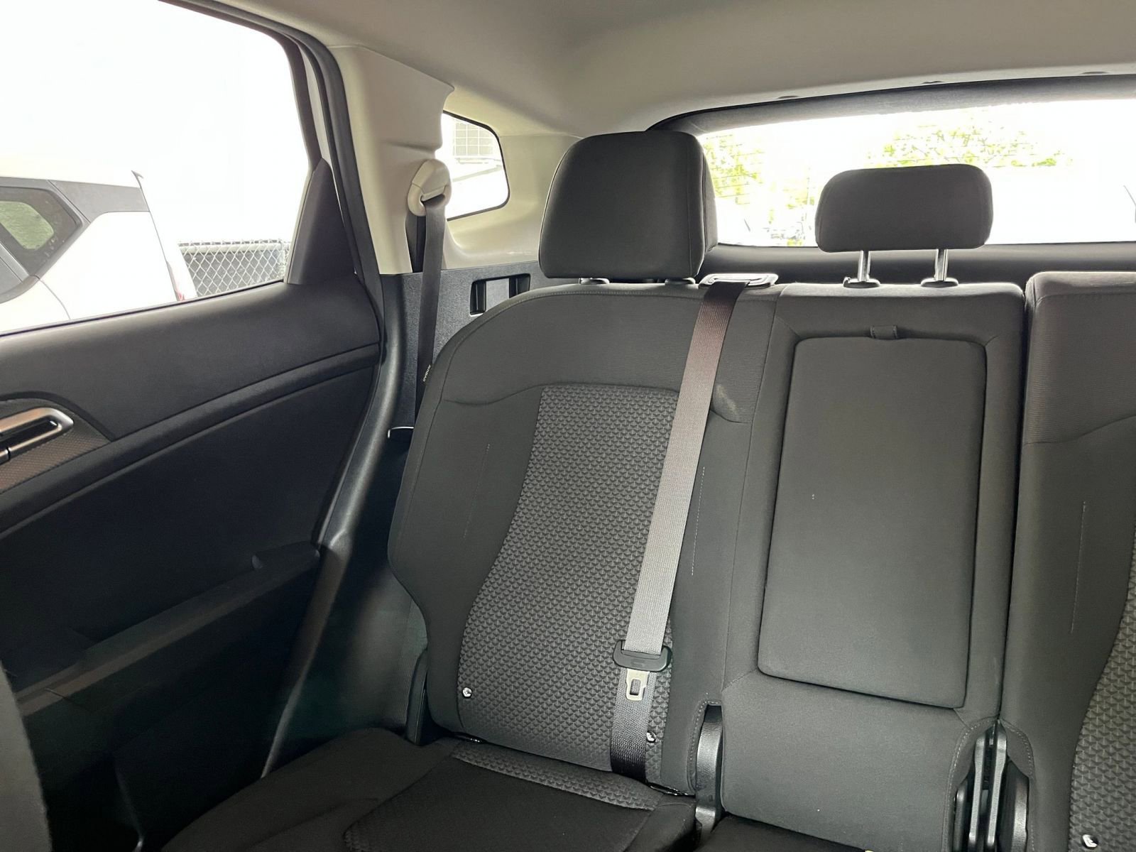 Used 2025 Kia Sportage LX image 49