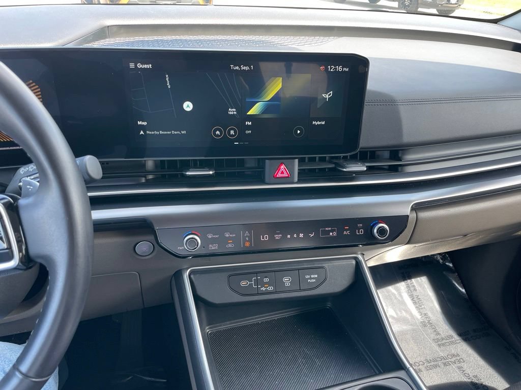 Used 2026 Kia Carnival LXS FWD image 11