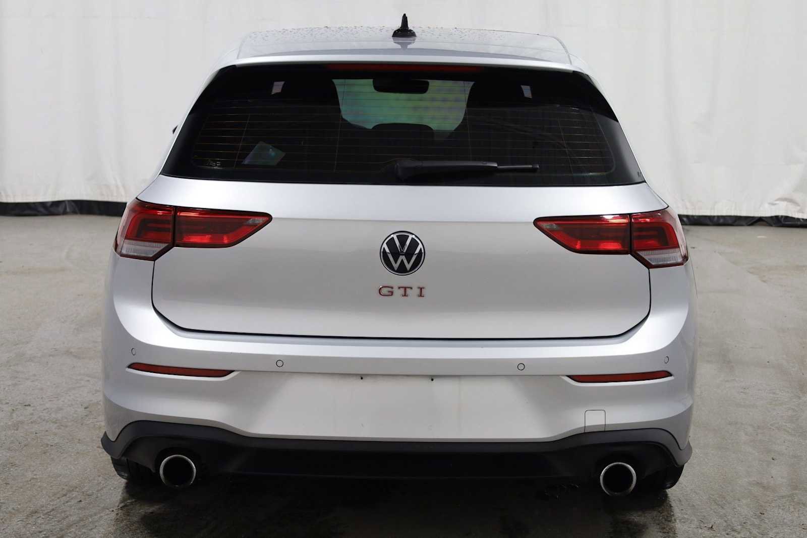 Used 2022 Volkswagen GTI SE image 7