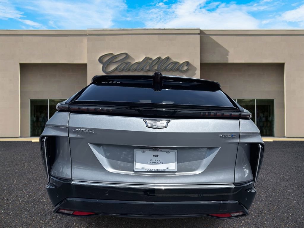 New 2025 Cadillac Lyriq Luxury image 4