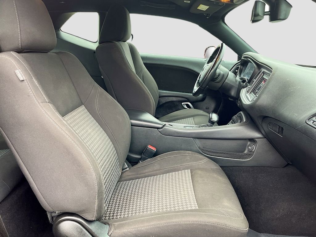 Used 2020 Dodge Challenger SXT w/ Blacktop Package image 25