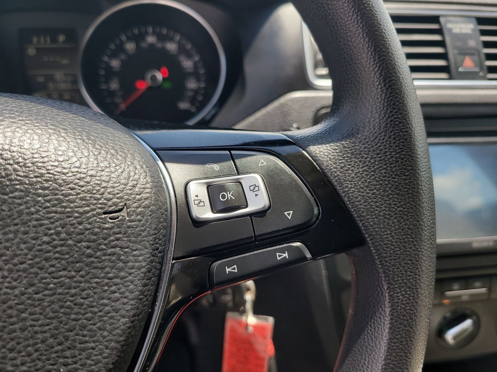 Used 2018 Volkswagen Jetta Wolfsburg Edition FWD image 27