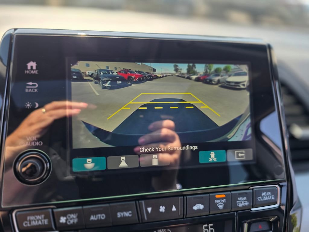 Used 2024 Honda Odyssey Touring image 35