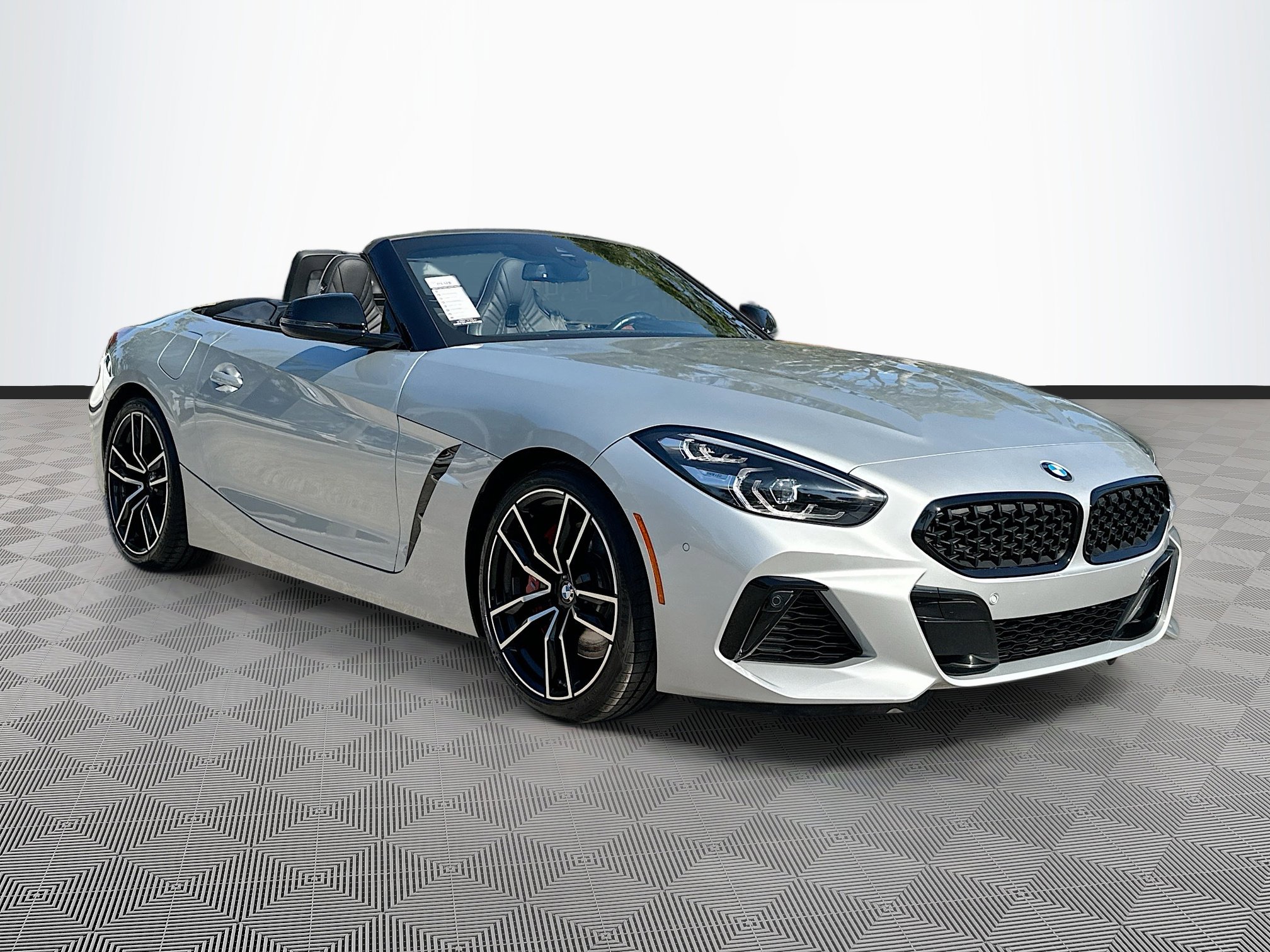 Used 2022 BMW Z4 M40i w/ Premium Package