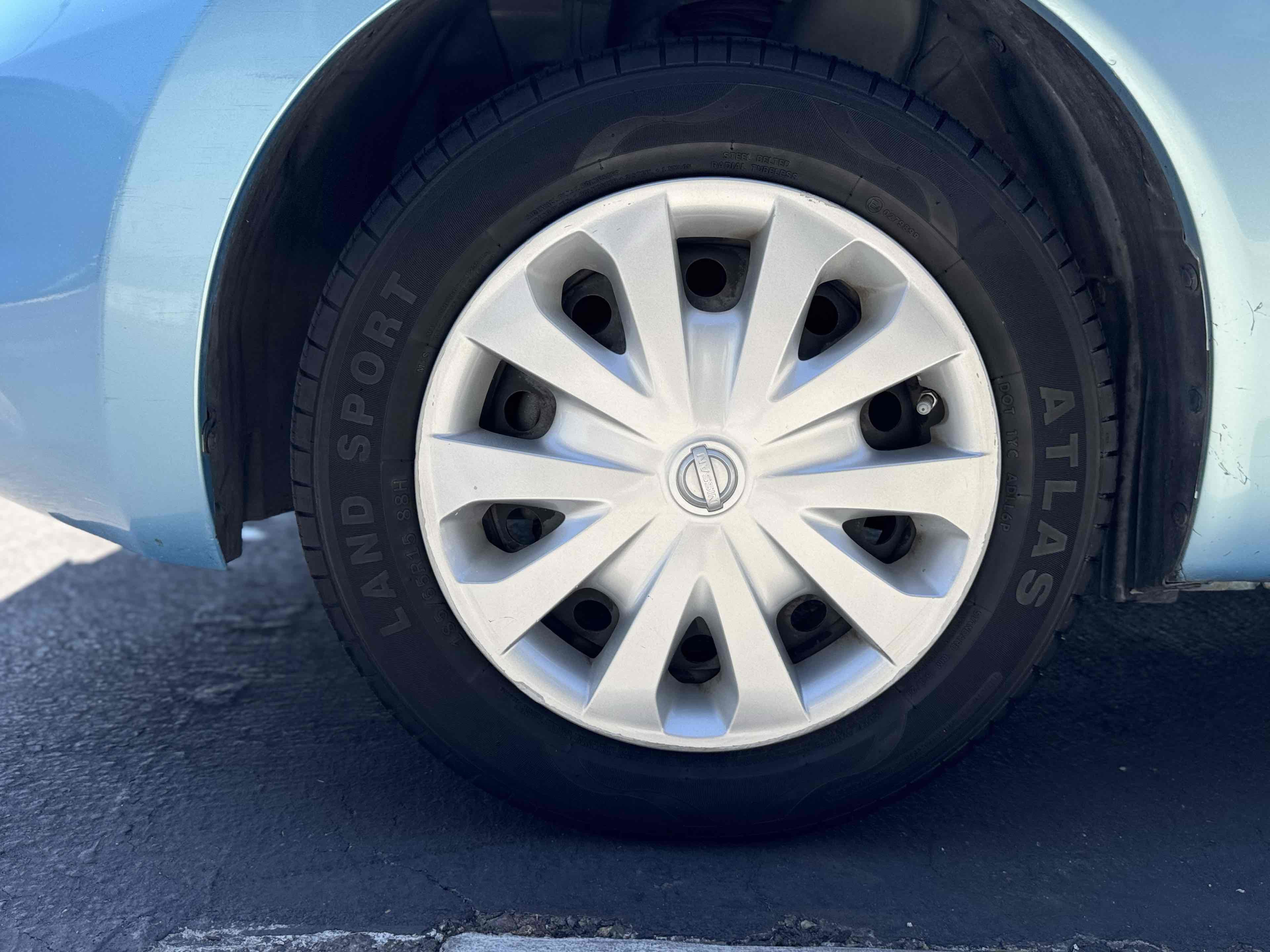 Used 2015 Nissan Versa Note S Plus image 32