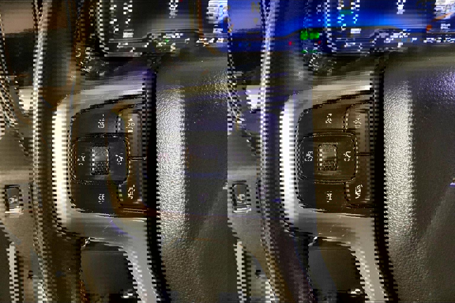 Used 2023 Chevrolet Silverado 1500 LT image 18