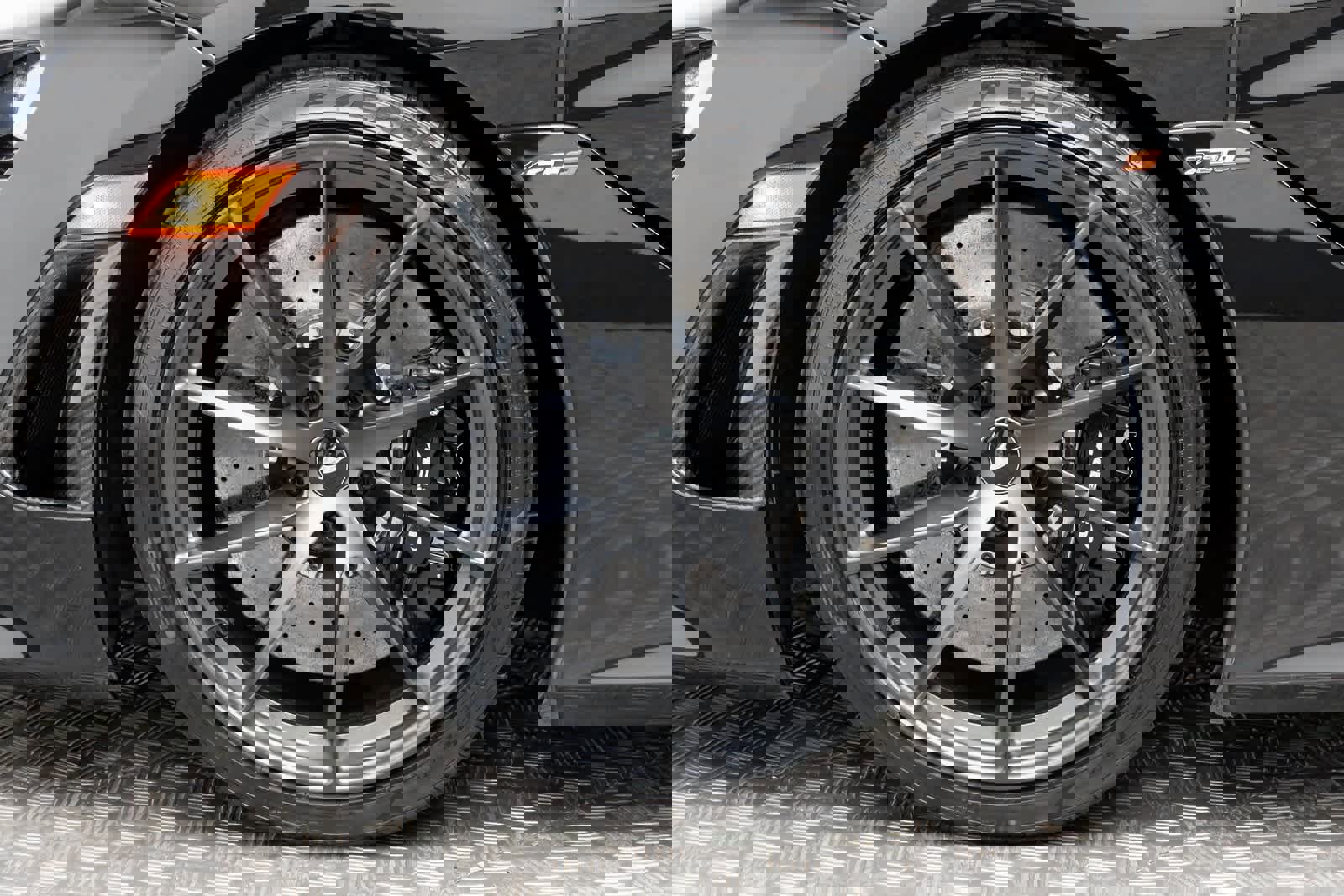 Used 2023 McLaren 720S Spider image 8