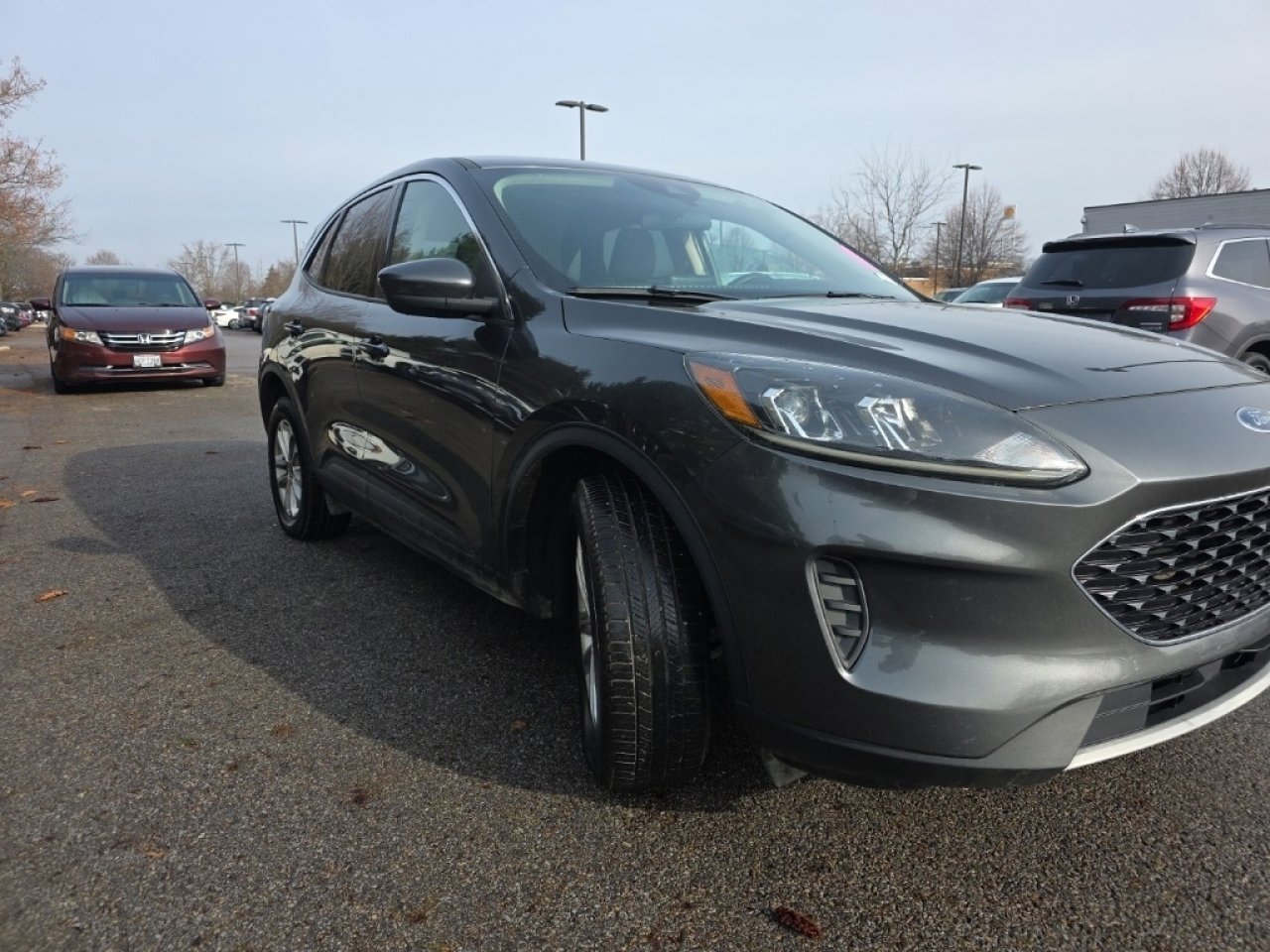 Used 2020 Ford Escape SE image 13
