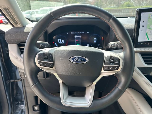 Used 2025 Ford Explorer Active w/ Active Comfort Package AWD/4WD image 34