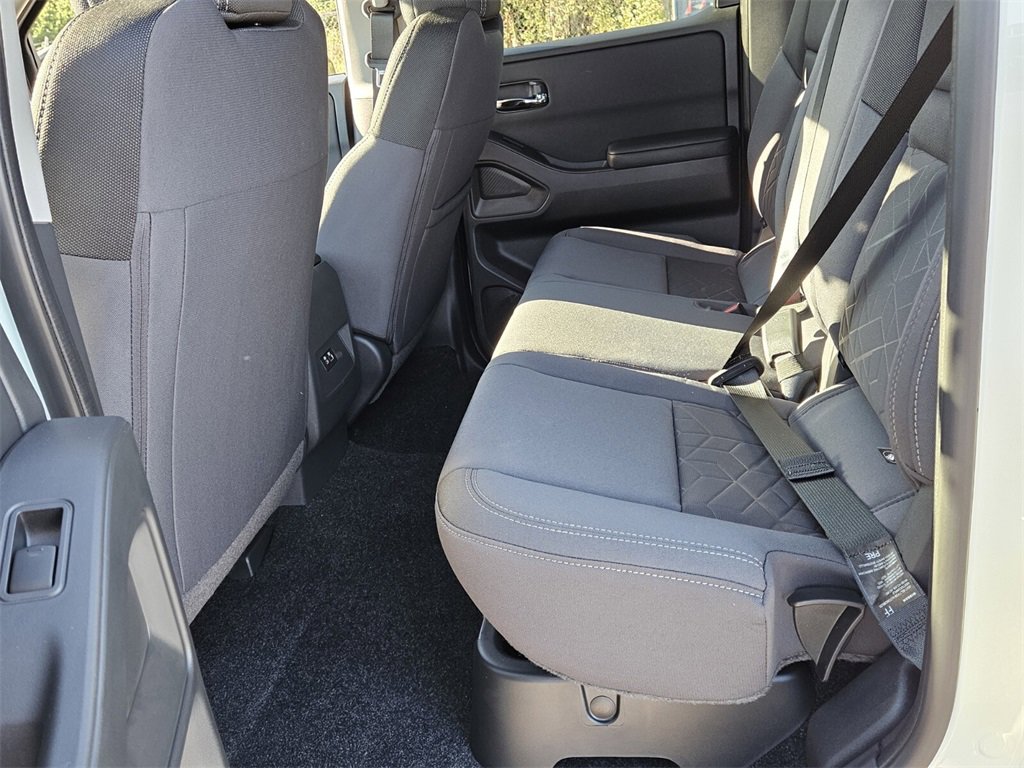 New 2026 Nissan Frontier SV image 4