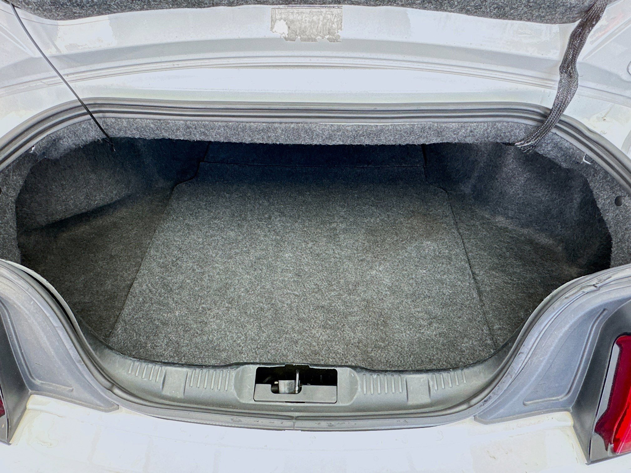 Used 2019 Ford Mustang Premium image 16