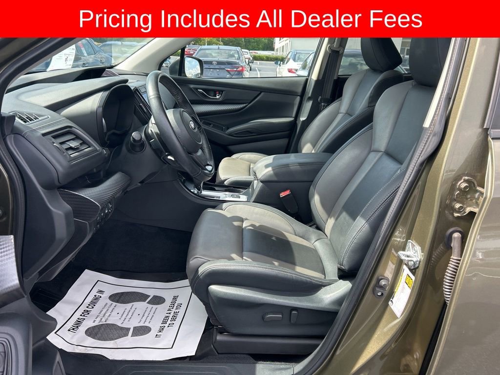 Used 2022 Subaru Ascent Onyx Edition AWD/4WD image 2
