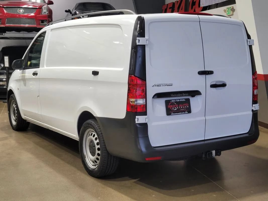 Used 2022 Mercedes-Benz Metris image 10