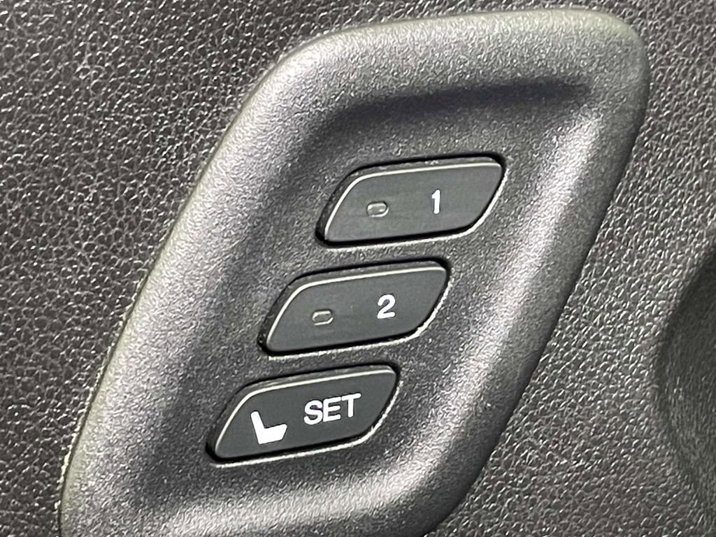 Used 2016 Honda CR-V Touring image 35