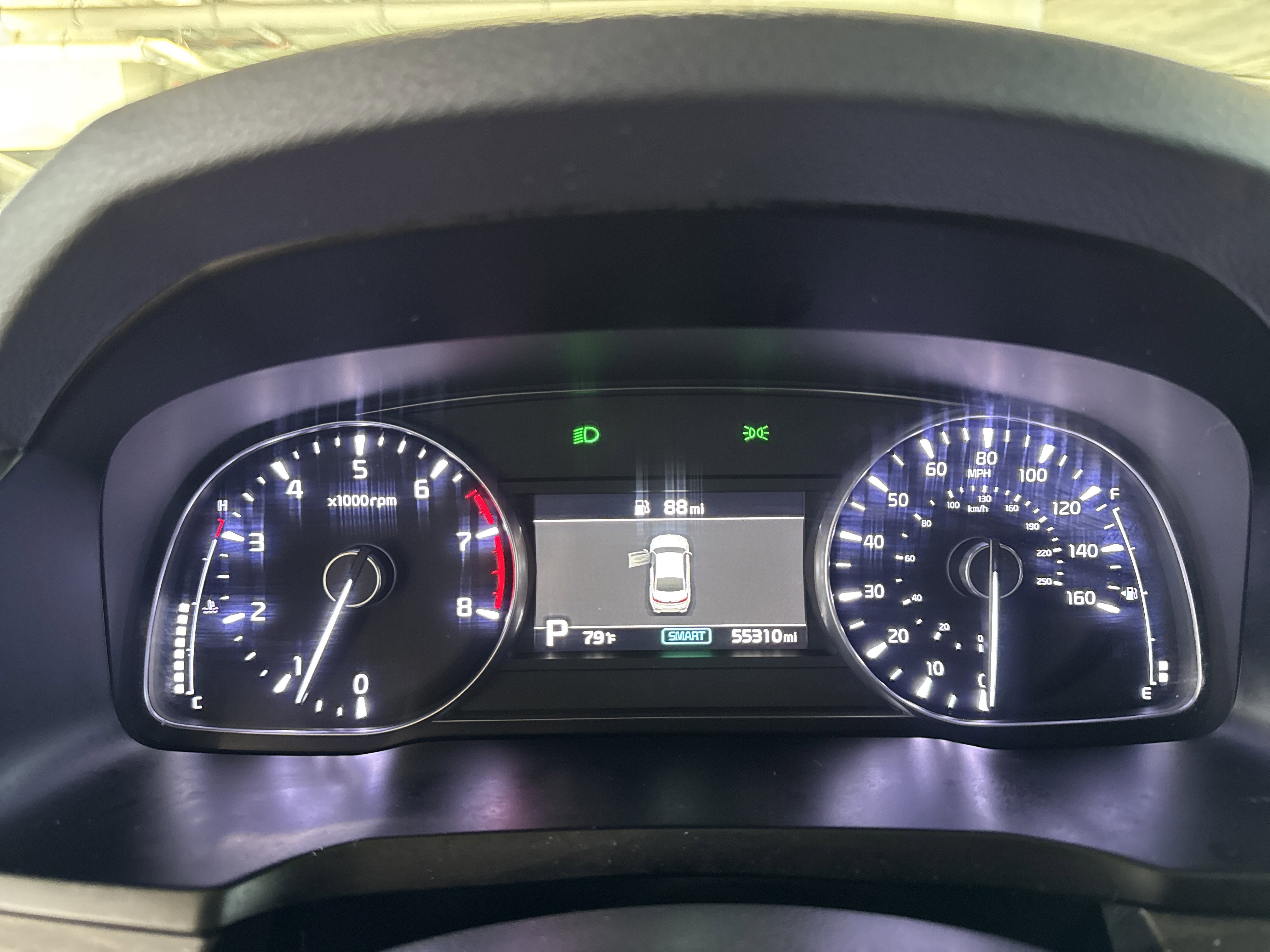 Used 2020 Kia Cadenza Limited image 23