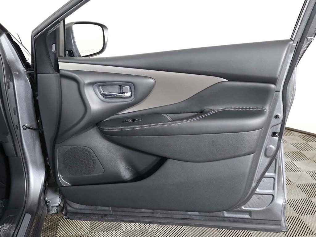 Used 2021 Nissan Murano SV FWD image 20