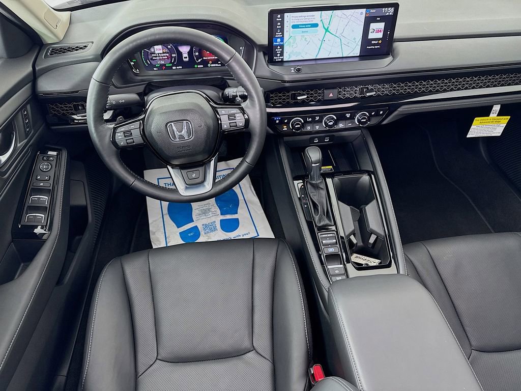 Used 2025 Honda Accord Touring image 29
