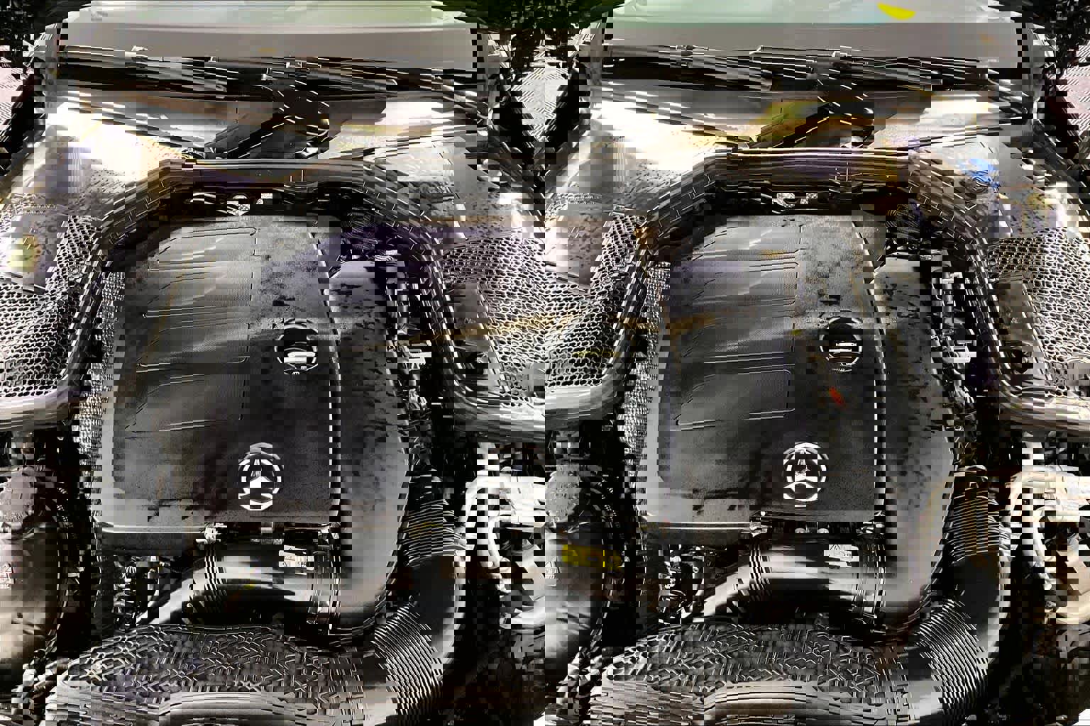 Used 2020 Mercedes-Benz C 300 4MATIC Sedan image 30