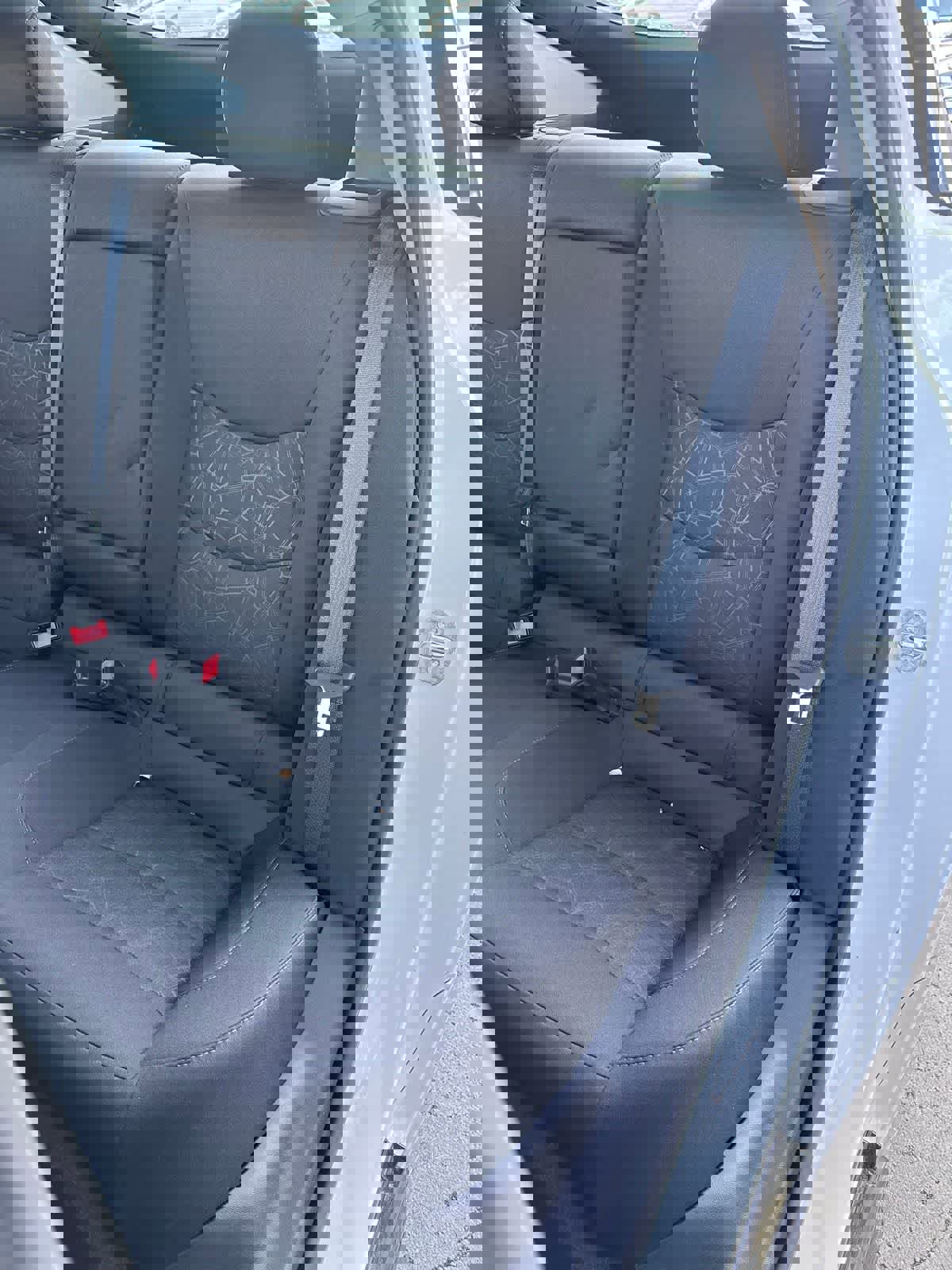 Used 2018 Chevrolet Volt LT FWD image 13