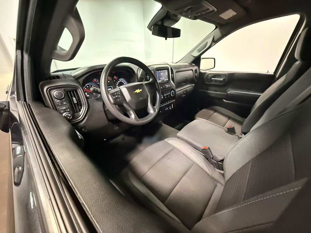Used 2023 Chevrolet Silverado 1500 Custom image 60