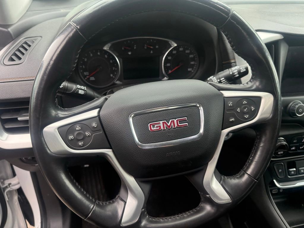 Used 2020 GMC Terrain SLT image 9