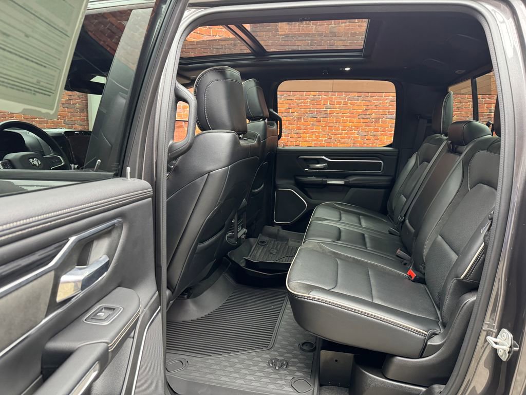 Used 2023 RAM 1500 Laramie AWD/4WD image 25