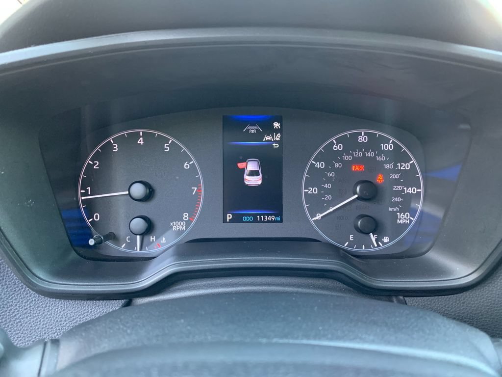 Used 2024 Toyota Corolla LE FWD image 28