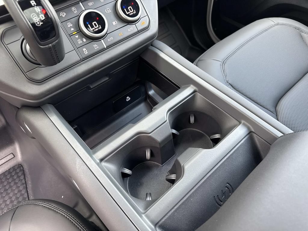 New 2026 Land Rover Defender 110 S AWD/4WD image 26