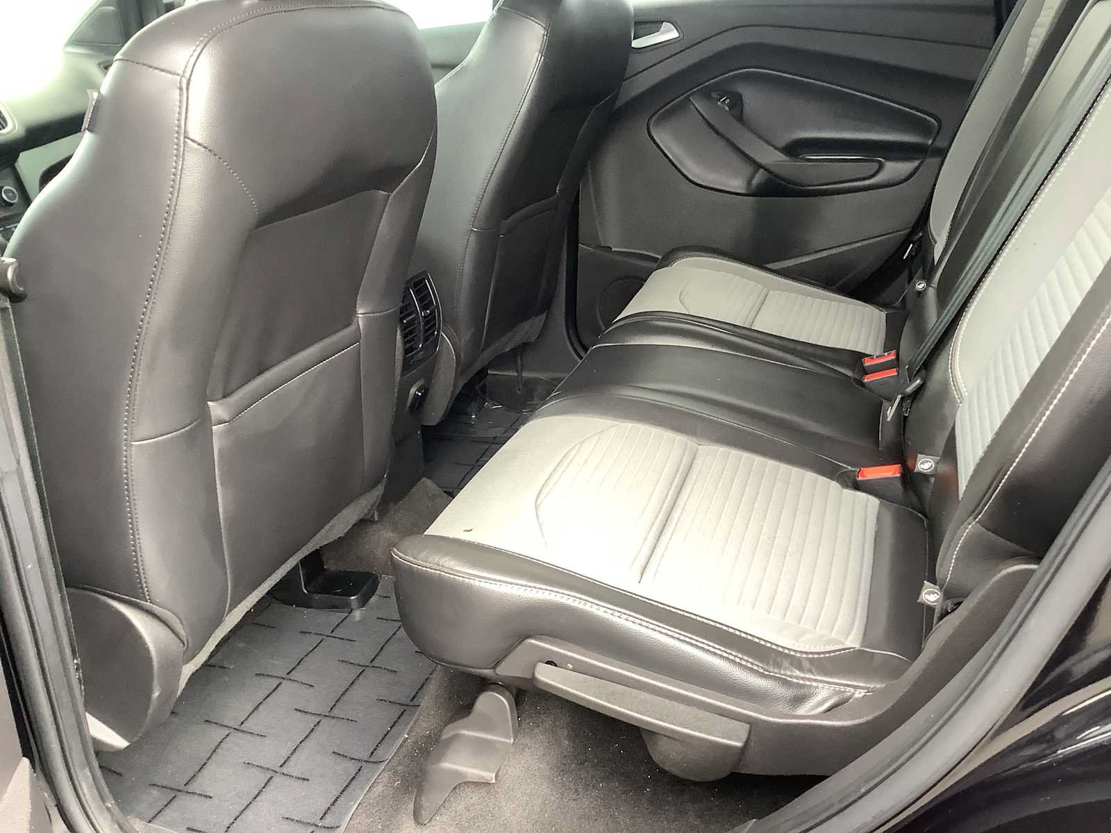 Used 2019 Ford Escape SE AWD/4WD image 12