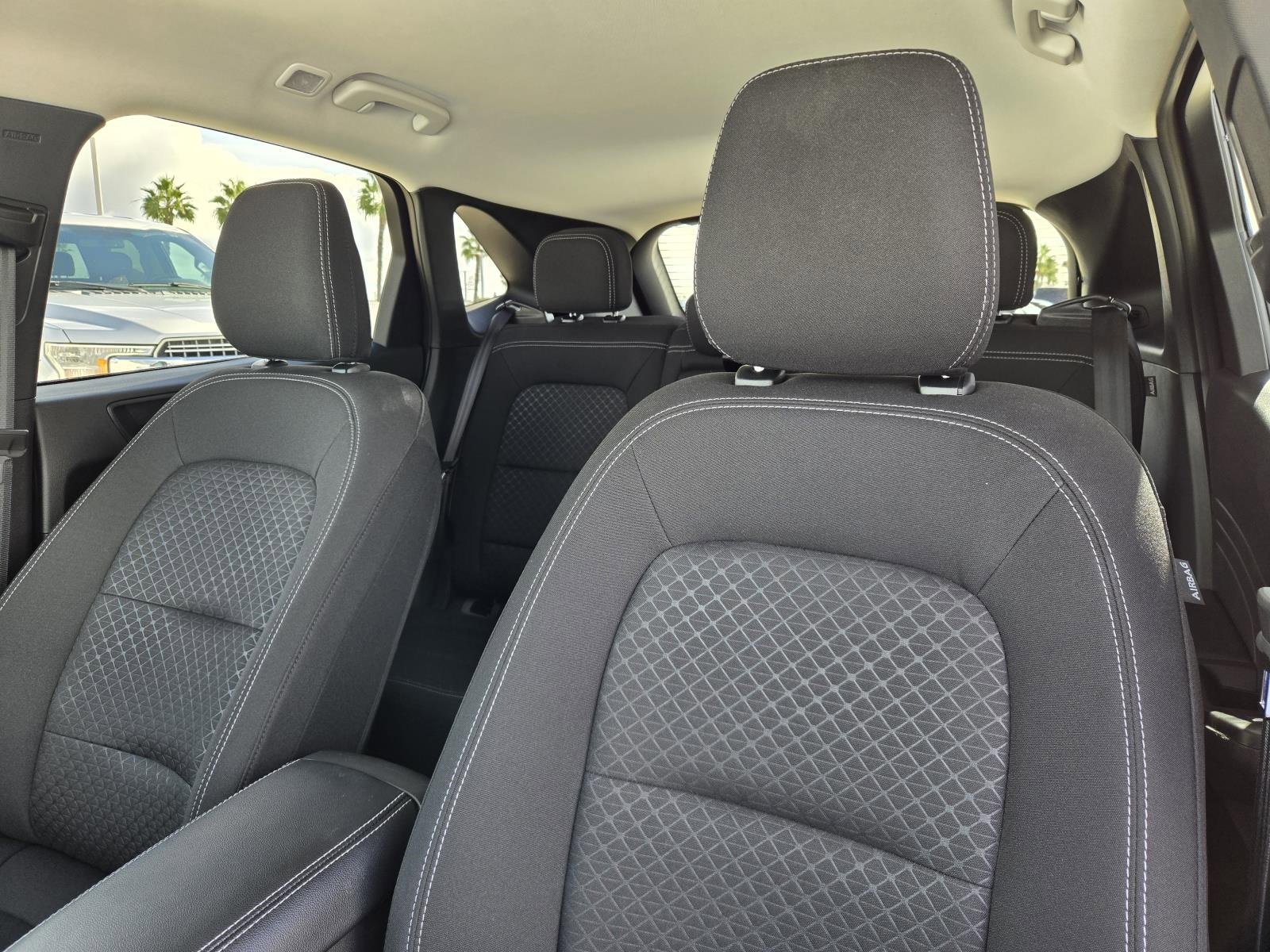 Used 2025 Ford Escape Active image 25