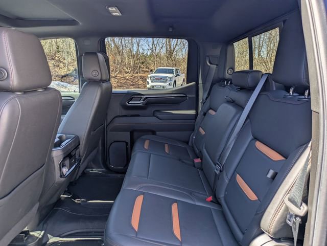 Certified 2022 GMC Sierra 1500 AT4 w/ AT4 Premium Package image 30