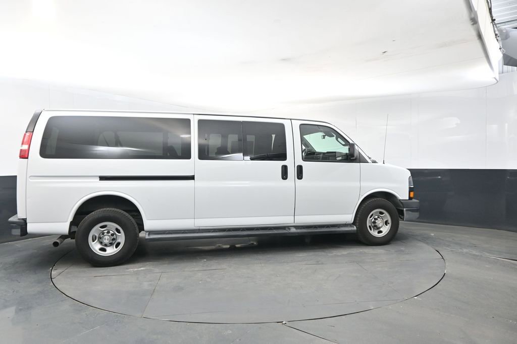Used 2019 Chevrolet Express 3500 LT w/ LT Preferred Equipment Group image 6