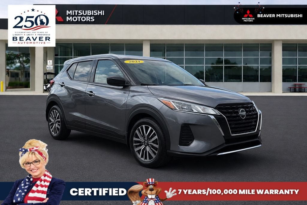 Used 2021 Nissan Kicks SV FWD image 1