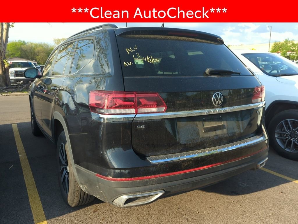 Used 2023 Volkswagen Atlas SE AWD/4WD image 4