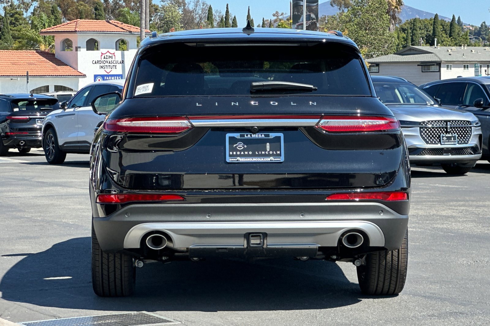 New 2025 Lincoln Corsair Reserve w/ Equipment Group 202A image 4