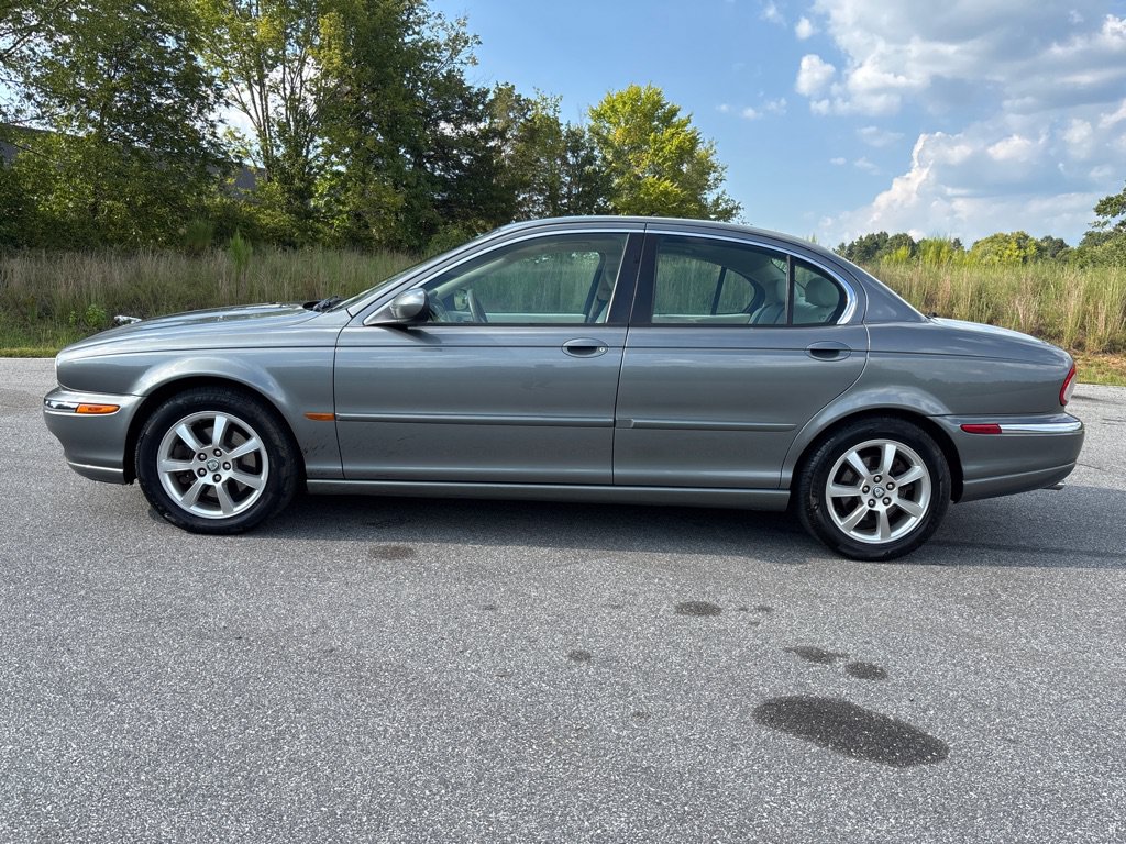 Used 2005 Jaguar X-TYPE 3.0 AWD/4WD image 2